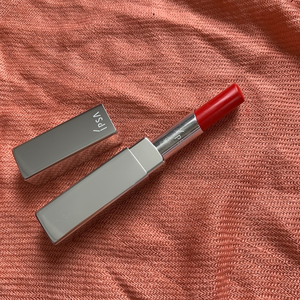 IPSA red lipstick
